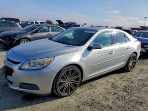 Chevrolet Malibu 1LT 2.5L 4 2015