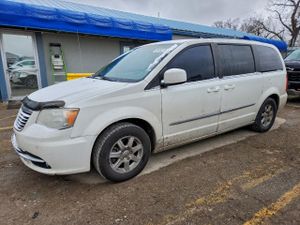 Chrysler Town & Country TOURING 3.6L 6 2011