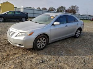 Toyota Camry BASE 2.4L 4 2009