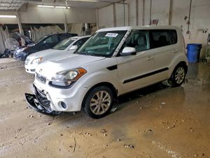 Kia Soul + 2.0L 4 2012