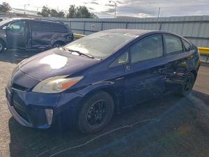 Toyota Prius 1.8L 4 2013