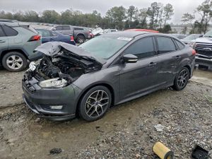 Ford Focus SE 2.0L 4 2015