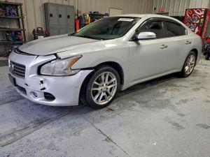 Nissan Maxima S 3.5L 6 2011