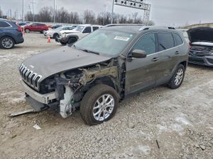Jeep Cherokee LATITUDE 2.4L 4 2015