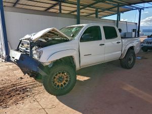 Toyota Tacoma DOUBLE CAB PRERUNNER 4.0L 6 2013