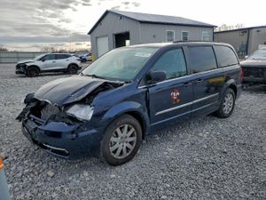 Chrysler Town & Country TOURING 3.6L 6 2014