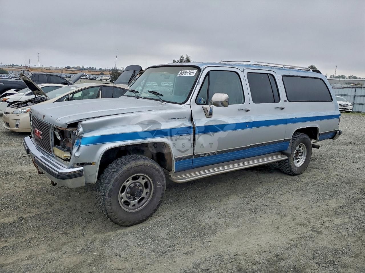 GMC Suburban V25 CONVENTIONAL 5.7L 8 1990