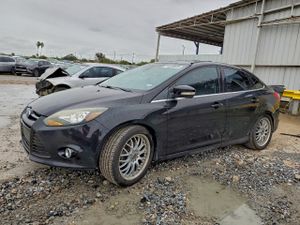Ford Focus TITANIUM 2.0L 4 2012