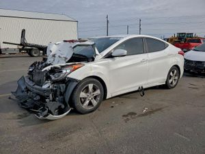 Hyundai Elantra GLS 1.8L 4 2013