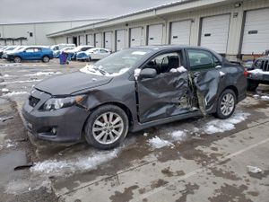 Toyota Corolla BASE 1.8L 4 2010