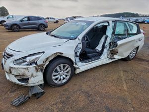 Nissan Altima 2.5 2.5L 4 2015