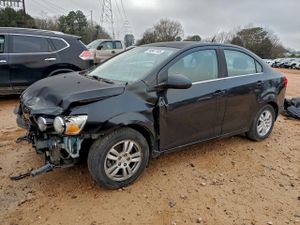 Chevrolet Aveo (Sonic) LT 1.8L 4 2013