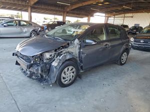 Toyota Prius 1.5L 4 2015