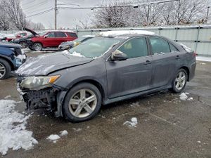 Toyota Camry L 2.5L 4 2013