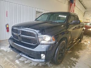 RAM 1500 ST 5.7L 8 2015