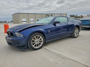 Ford Mustang 3.7L 6 2011