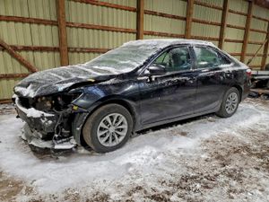 Toyota Camry LE 2.5L 4 2015
