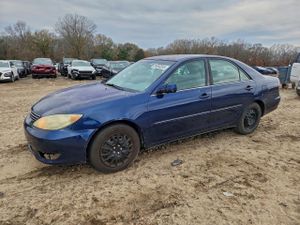 Toyota Camry LE 2.4L 4 2005