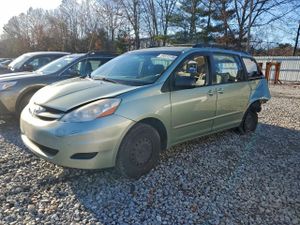 Toyota Sienna CE 3.5L 6 2008