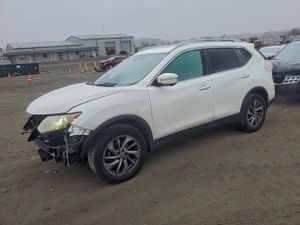 Nissan Rogue S 2.5L 4 2015