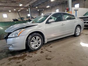 Nissan Altima BASE 2.5L 4 2010