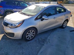 Kia Rio LX 1.6L 4 2013