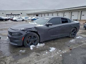 Dodge Challenger R/T 5.7L 8 2016
