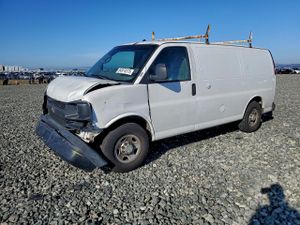 Chevrolet Express 6.0L 8 2012