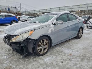 Hyundai Sonata SE 2.4L 4 2012