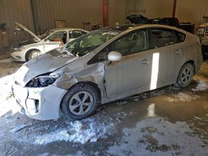 Toyota Prius 1.8L 4 2015