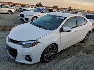 Toyota Corolla L 1.8L 4 2015