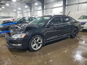 Volkswagen Passat SEL 2.0L 4 2012
