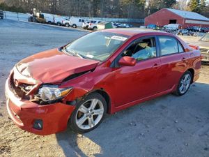 Toyota Corolla BASE 1.8L 4 2013