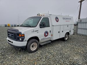 Ford Econoline E350 SUPER DUTY CUTAWAY VAN 5.4L 8 2011