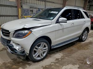 Mercedes-Benz ML 350 3.5L 6 2015