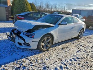 Audi A5 PREMIUM 2.0L 4 2014