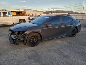 Toyota Camry XSE 2.5L 4 2025
