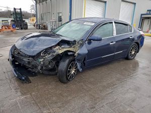 Nissan Altima BASE 2.5L 4 2010