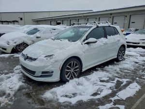 Volkswagen Golf 1.8L 4 2015