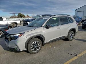 Subaru Forester PREMIUM 2.5L 4 2025