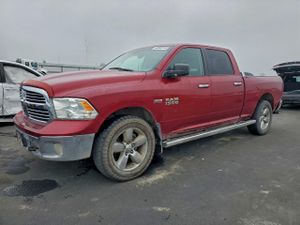 RAM 1500 SLT 5.7L 8 2014