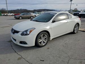 Nissan Altima S 2.5L 4 2010