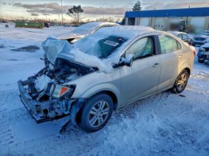 Chevrolet Aveo (Sonic) LT 1.8L 4 2012