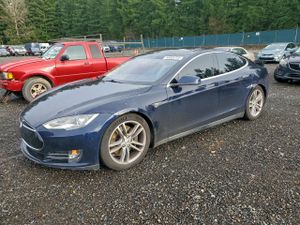Tesla Model S 2013