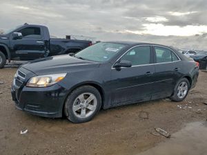 Chevrolet Malibu LS 2.5L 4 2013