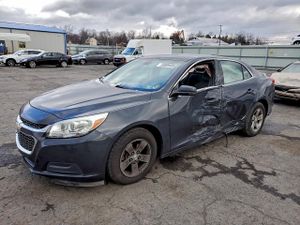 Chevrolet Malibu 1LT 2.5L 4 2015