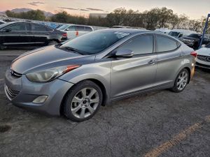 Hyundai Elantra GLS 1.8L 4 2013