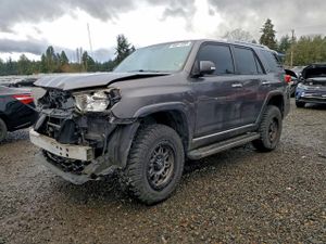 Toyota 4Runner SR5 4.0L 6 2011