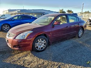 Nissan Altima BASE 2.5L 4 2011