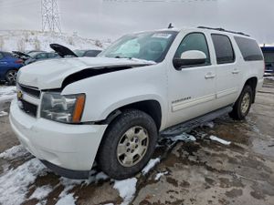 Chevrolet Suburban K1500 LT 5.3L 8 2013